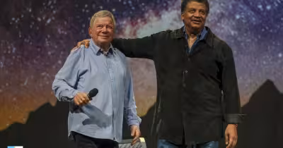 Neil Degrasse Tyson Joins William Shatner onstage for 'The Universe Is Absurd!' in Beverly Hills