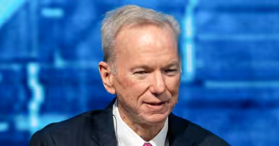 Scott Borchetta — Eric Schmidt Booed Multiple Times at University of Arizona Commencement