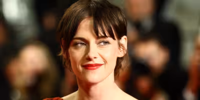 Winona Ryder’s 1990s Pixie Comes Back: Kristen Stewart and Gracie Abrams Lead 2026 Revival