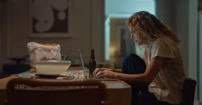 Maximum Pleasure Guaranteed Apple Tv: Tatiana Maslany Thriller Explores Online Blackmail