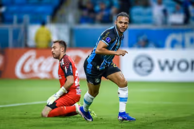 Grêmio Vs Santos: Santos Travels to Porto Alegre Missing Key Players for Round 17 Clash