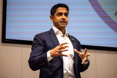 Saikat Chakrabarti wins Ilhan Omar endorsement as primary enters final stretch