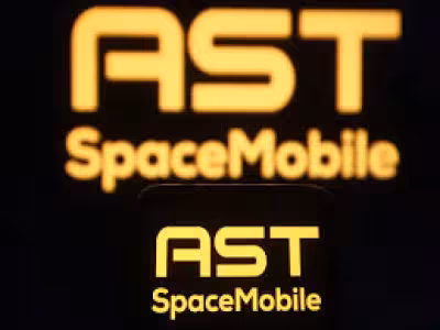 Asts Stock Jumps After FCC Clears Path for 248-Satellite Direct‑to‑Phone Network