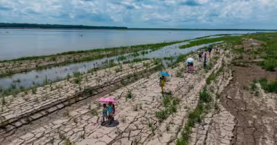 El Niño surge that could be the strongest on record, scientists warn