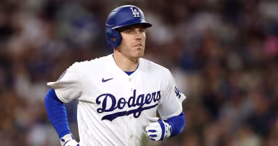 Freddie Freeman weighs a 3,000-hit chase against new daughter and family life