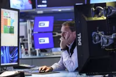 Marketwatch: Futures Tick Up as Dell Beats, Oil Slides on Tentative Iran Ceasefire