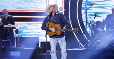 Alan Jackson Final Concert Special: NBC to Film Farewell at Nissan Stadium