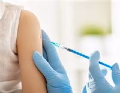 Vaccines: Cambridge tests first AI-designed antigen in 39 volunteers