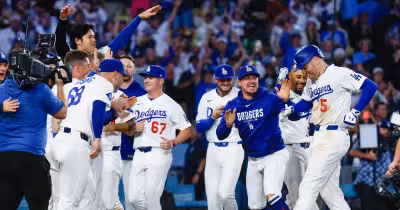 Freddie Freeman’s ninth-inning walk-off lifts Dodgers to 1-0 victory over Angels