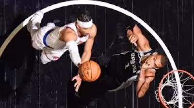Josh Hart’s 15 rebounds and defense lift Knicks to 1-0 NBA Finals lead