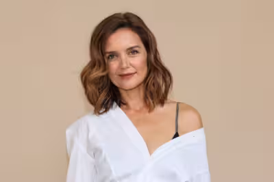 Katie Holmes Reunites With Joshua Jackson in Happy Hours, Debuting at Tribeca