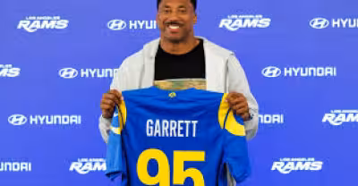 Seattle Seahawks Fans Mostly Unfazed After Rams' Myles Garrett Trade
