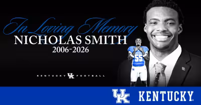 Kentucky football defensive lineman Nic Smith dies; coach says 'our hearts are broken'