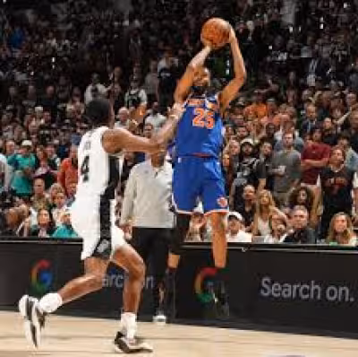 San Antonio’s defensive gamble: Spurs must stop leaving Knicks shooters open