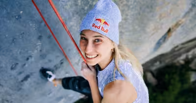 Janja Garnbret repeats Bibliographie 5.15c in Céüse, her first at the grade
