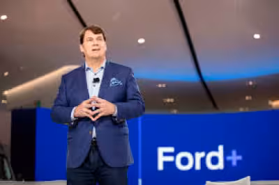Jim Farley and GM chiefs reportedly sought limits on car repairs, Trump says