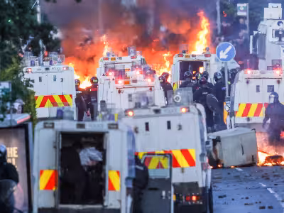 Pogrom fears as police use water cannon in Belfast's second night of unrest
