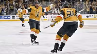 Canes Score: Svechnikov's slapshot gives Hurricanes a 2-1 lead in Game 5