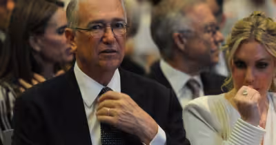 Tv Azteca enters concurso mercantil; judge admits case but denies embargo halt