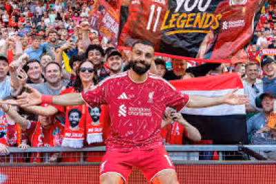 Lovren: Mo Salah treated 'disgusting' and would have stayed if Slot gone