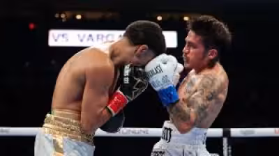 Bantamweight: Jesse Rodriguez Stops Antonio Vargas in Sixth to Win WBA Title