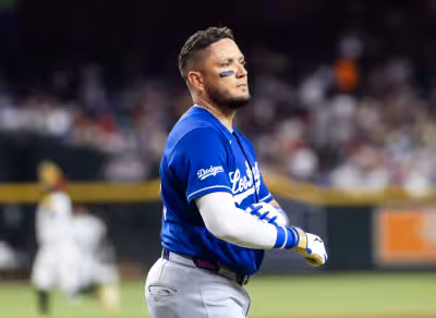 Miguel Rojas available for Sunday after leaving Saturday’s game with shin issue
