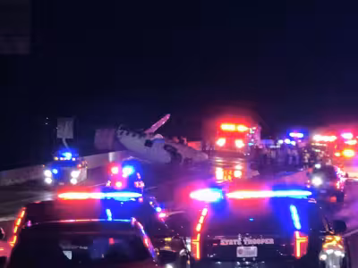 Laredo Plane Crash shuts Loop 20 as small passenger plane lands near Saunders Street
