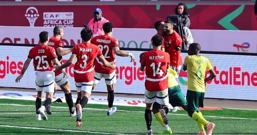 ذا أثليتيك تنتقد مهزلة ركلة جزاء مصر ومحمد صلاح في كأس إفريقيا