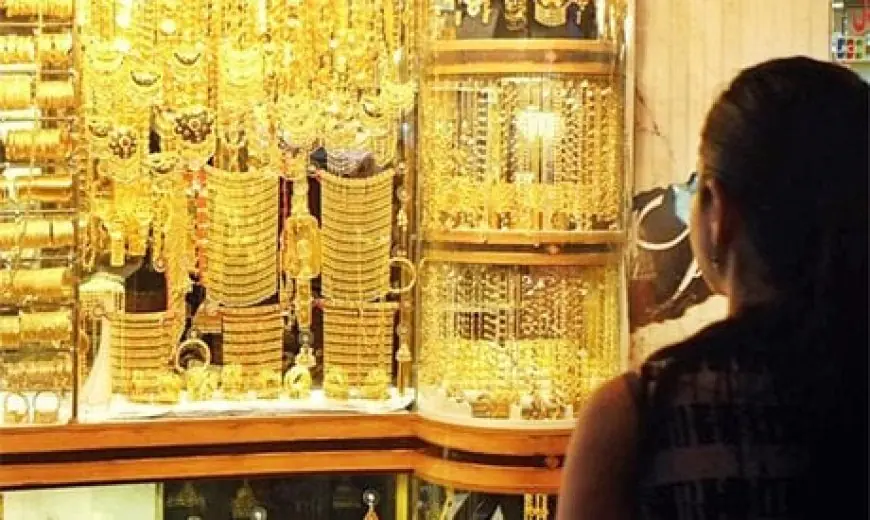 عيار 21 يتخطى حاجز 6000 جنيه – توقعات خبير بارتفاع قوي في سعر الذهب والأسباب وراء ذلك