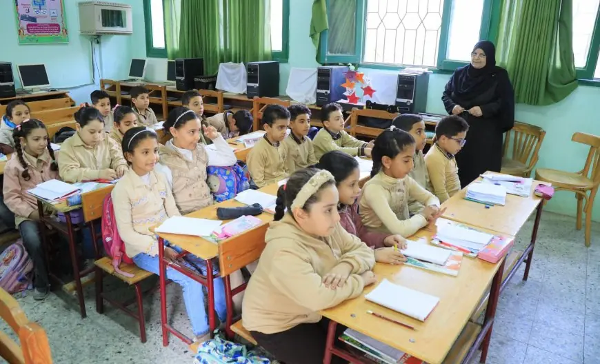 تعرف على مواعيد بداية ونهاية إجازة نصف العام الدراسي 2026 في المدارس والجامعات