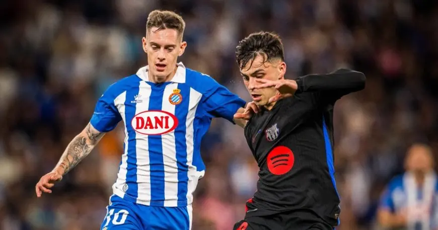 إسبانيول يفرض قرارات صارمة على نجوم برشلونة في مباراة الديربي