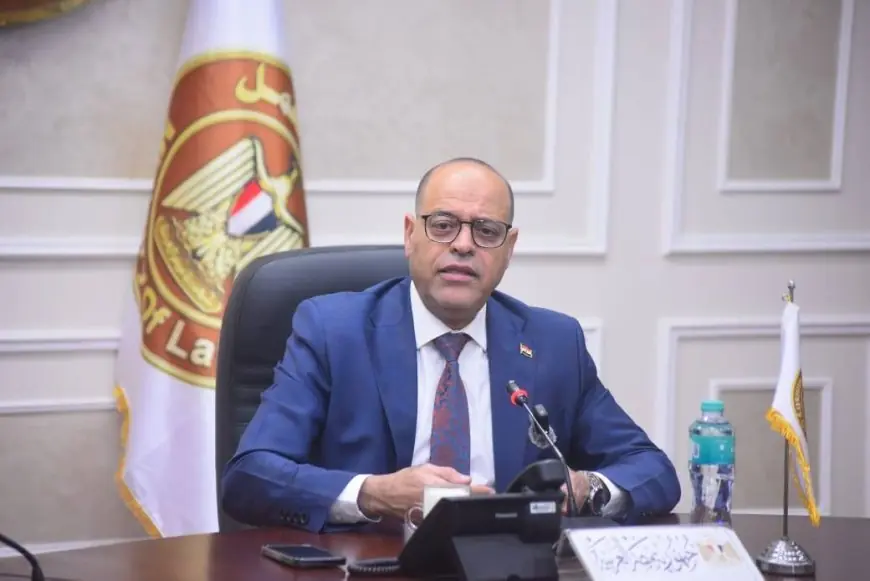 قرار جديد من وزير العمل حول الإجازات الدينية للمسيحيين في البلاد