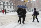 Toronto Battles Record Snowfall: School Closures and Subway Disruptions