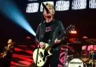 Billie Joe Armstrong Returns to iHeartRadio Festival with Humorous Countdown After 2012 Meltdown