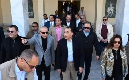 رئيس الوزراء يزور حمام السباحة الأوليمبي سيتي كلوب في الأقصر