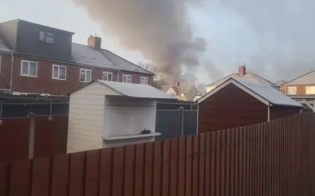 Wolverhampton Fire Erupts, Sends Smoke Over City Amid Explosions