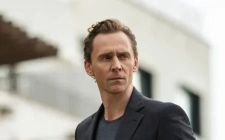 Hit Spy Show Returns After a Decade, More Timely Than Ever