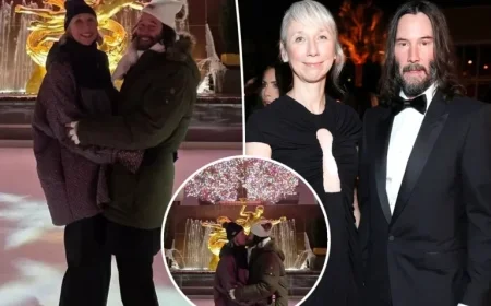 Keanu Reeves and Alexandra Grant Share Iconic Kiss at Rockefeller Center