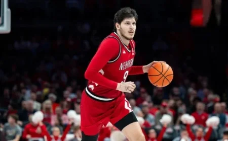 No. 8 Huskers Pursue 17th Victory Tuesday Against Oregon