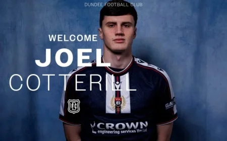 Cotterill Signs with The Dee Team