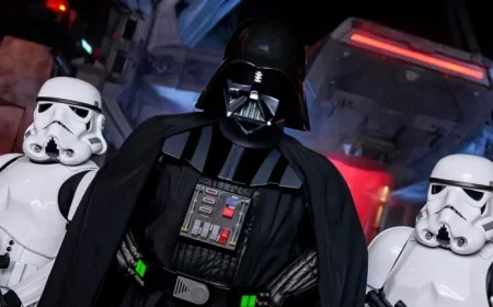Darth Vader Arrives at Disneyland’s Star Wars: Galaxy’s Edge with New Updates