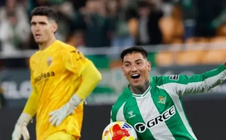 Unexpected Hero Chimy Secures Betis Victory Over Elche 2-1