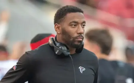 D.J. Williams Joins Commanders as Quarterbacks Coach