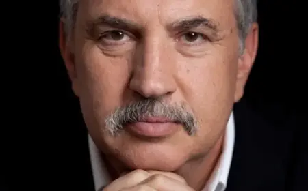 American Author Uninvited from Adelaide Festival Due to ‘Timing’