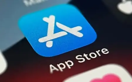 2025 Sees Decline in App Downloads, Consumer Spending Climbs to $156 Billion