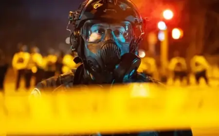 Trump Threatens Insurrection Act in Minneapolis if Politicians Defy Laws