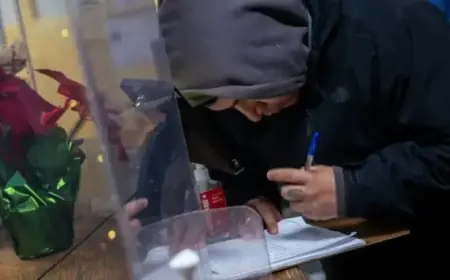 Jobless Claims Drop Below 200,000, Indicating Labor Market Recovery