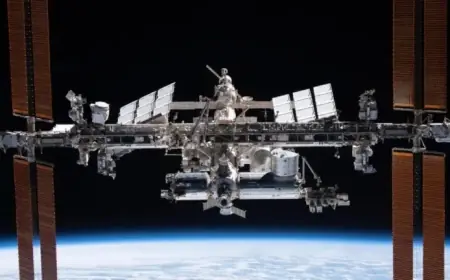 Senate Urges NASA to Accelerate Commercial Space Station Development