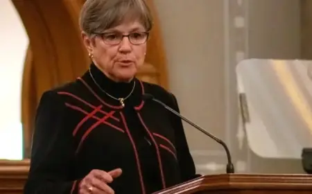 Kansas Governor Highlights Chiefs Deal, Urges School Phone Ban in Final Address