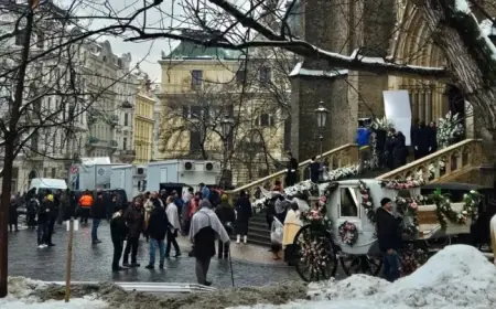 Netflix Films “The Age of Innocence” in Prague